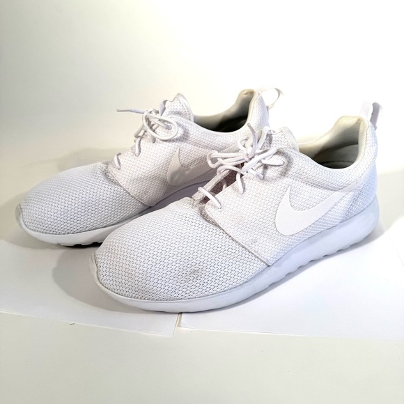 Nike Classic Roshe One White Mesh Minimalist Lifestyle Casual Sneakers - Picture 13 of 14